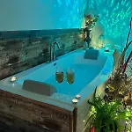 Appartement Relais Marmore Con Jacuzzi Per Due Persone