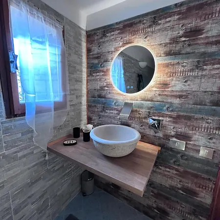 Relais Marmore Con Jacuzzi Per Due Persone *