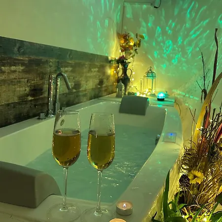 Apartment Relais Marmore Con Jacuzzi Per Due Persone Ferentillo