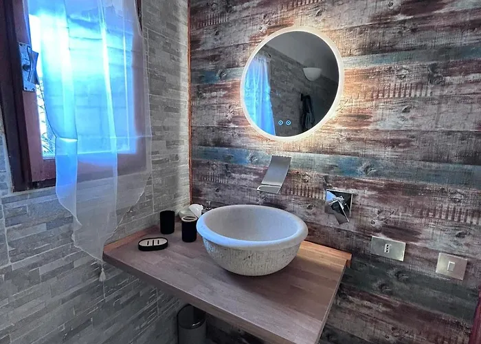 Relais Marmore Con Jacuzzi Per Due Persone *